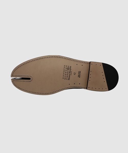 Maison Margiela（メゾンマルジェラ）の「LACE-UPS（その他シューズ・メンズ・ブラック・43/41/42）」の4枚目の写真