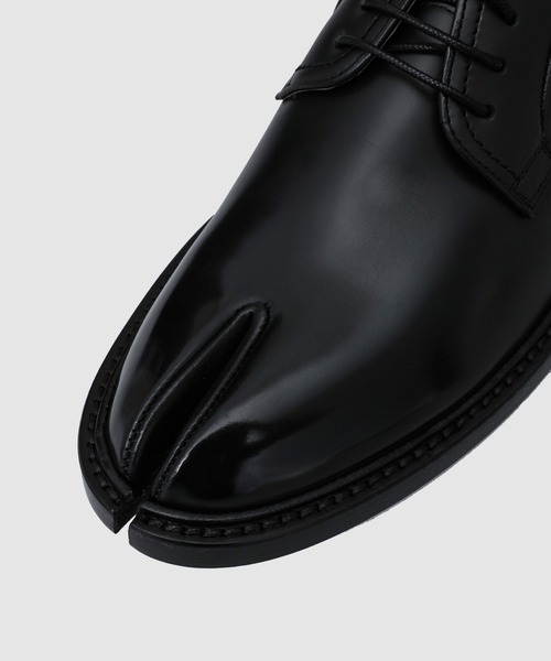 Maison Margiela（メゾンマルジェラ）の「LACE-UPS（その他シューズ・メンズ・ブラック・43/41/42）」の6枚目の写真