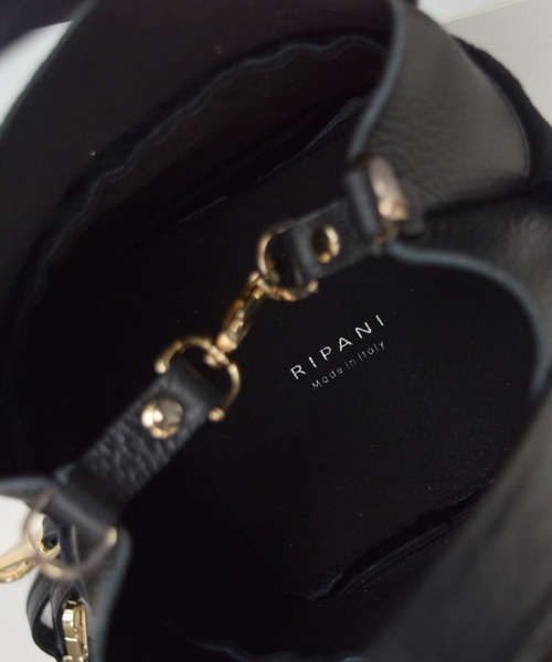 RIPANI（リパーニ）の「【RIPANI】ムートンコンビハンドバッグ(Q46531)（ハンドバッグ・レディース・ブラック/グレー・ALL）」の6枚目の写真