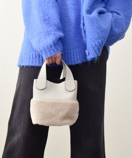 RIPANI（リパーニ）の「【RIPANI】ムートンコンビハンドバッグ(Q46531)（ハンドバッグ・レディース・ブラック/グレー・ALL）」の18枚目の写真