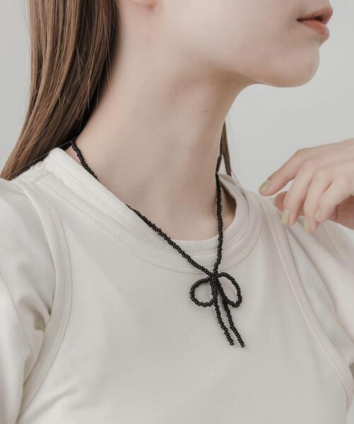 SMELLY（スメリー）の「リボンビーズネックレス（ネックレス・レディース・ブラック・-）」の3枚目の写真