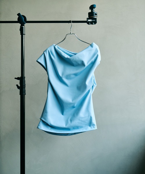 ROPE'(ロペ)の「アシメスウェットトップス(Tシャツ/カットソー・レディース・ブラック/サックスブルー・FREE)」の11枚目の写真