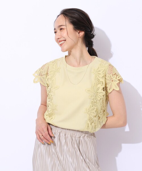 DRESKIP(ドレスキップ)の「◆華やかなレース使いが目を惹く 大人のデザイントップス(Tシャツ/カットソー・レディース・ブラック/ライトイエロー系/ホワイト系5/オフホワイト・04/03/02)」の9枚目の写真
