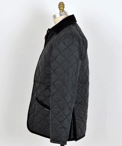 LAVENHAM（ラベンハム）の「LAVENHAM（ラベンハム）: 『DENHAM』 キルティング ジャケット■（カバーオール・メンズ・ブラック/ネイビー・38/34/40/42/36）」の5枚目の写真