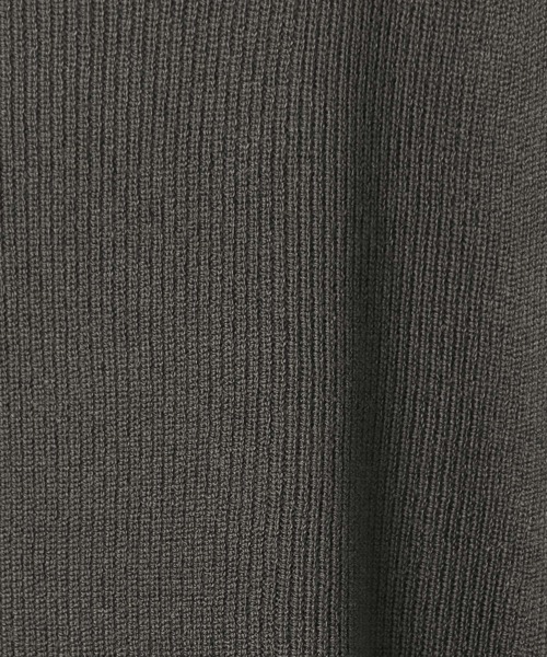 LEPSIM(レプシィム)の「14ゲージワイドボートネックプルオーバー 133263(ニット/セーター・レディース・ブラック/チャコールグレー/オフホワイト/マスタード・FREE)」の9枚目の写真