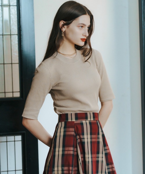 YECCA VECCA（イェッカヴェッカ）の「ラメ7分袖リブニット（ニット/セーター・レディース・ブラック/テラコッタ/ベージュ・FREE）」の4枚目の写真