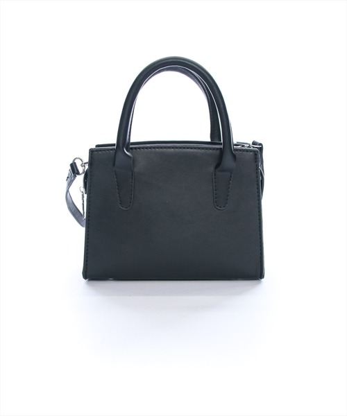 clear（クリア）の「スクエアバッグ [デイリー使い コンパクト 上品]≪2024AW新作≫（ショルダーバッグ・レディース・ブラック/オフホワイト・F）」の3枚目の写真