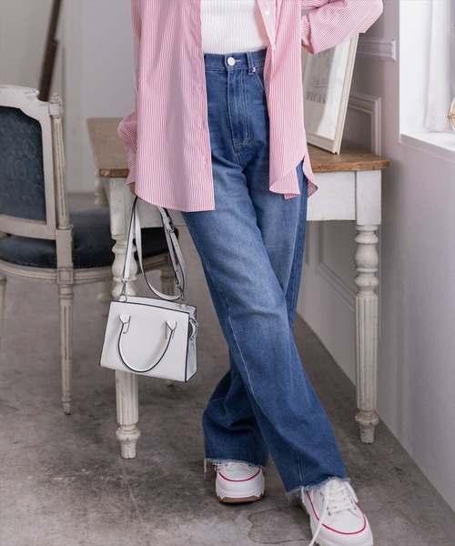 clear（クリア）の「スクエアバッグ [デイリー使い コンパクト 上品]≪2024AW新作≫（ショルダーバッグ・レディース・ブラック/オフホワイト・F）」の9枚目の写真