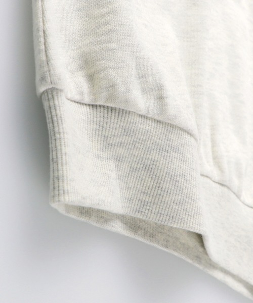 BRANSHES(ブランシェス)の「ハート刺繍&ロゴプリントトレーナー(スウェット・キッズ・ブラック/ピンク/レッド/アイボリー・100/150/140/130/80/120/110/90)」の16枚目の写真