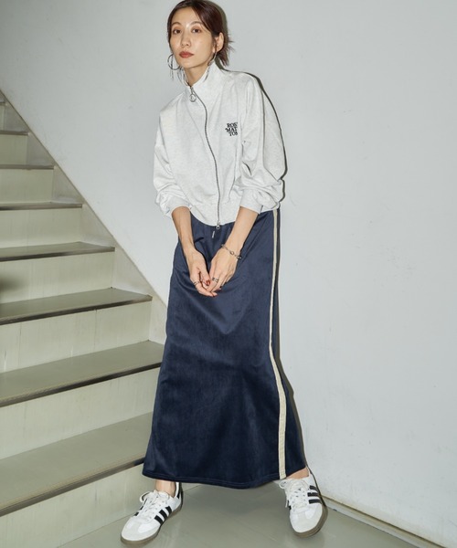 Auntie Rosa Holiday（アンティローザホリデー）の「ハイネックダブルジップスウェットブルゾン（ブルゾン・レディース・ナチュラル/ネイビー・FREE）」の13枚目の写真