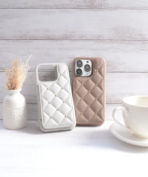 CECIL McBEE（セシルマクビー）の「iPhone17 iPhone17Pro iPhone17e iPhoneAir iPhone16/16e/16Pro/15/14/13 セシルマクビー [キルティング背面ケース]（スマホケース/カバー・レディース・グレー/モカ/ベージュ/スモークピンク/ブラック・iPhone 16 Pro/iPhone 16/iPhone 13/14/iPhone 15/iPhone 16e/iPhone Air/iPhone 17 Pro/iPhone 17）」の17枚目の写真