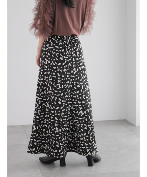 Te chichi（テチチ）の「アニマルプリント/レザーロングスカート（スカート・レディース・ブラック/ベージュ/チャコールグレー・F）」の19枚目の写真