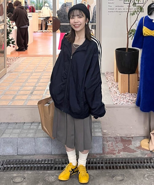 DISCOAT(ディスコート)の「プリーツミドルスカート(スカート・レディース・ブラウン/グレー・FREE)」の13枚目の写真