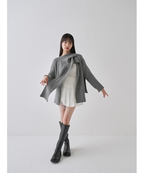 Uenui(ウニュイ)の「オーバーラップ ショールニット アレンジ(ニット/セーター・レディース・ライトブルー/ベージュ・FREE)」の7枚目の写真