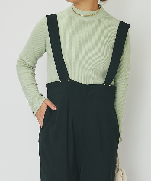 【セール】《MIKI's企画》ハイネック袖ボタンリブニット(ニット/セーター)|un dix cors(アンディコール) 【セール】《MIKI's企画》ハイネック袖ボタンリブニット(ニット/セーター)|un dix cors(アンディコール)