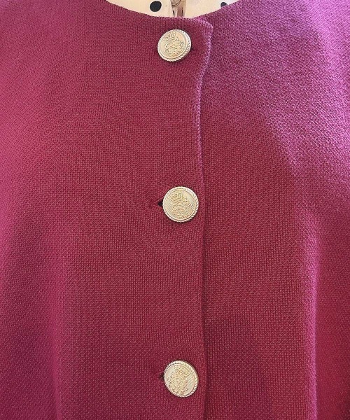 an another angelus（アンアナザーアンジェラス）の「ゴールド釦コクーンニットカーディガン/ananotherangelus（カーディガン/ボレロ・レディース・ネイビー/レッド/アイボリー・FREE）」の4枚目の写真