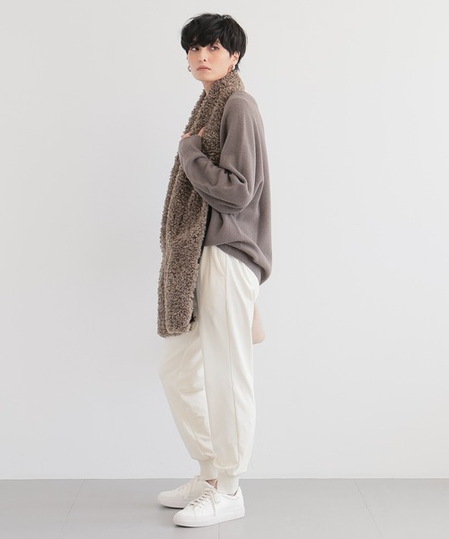 HELEN MOORE（ヘレンムーア）の「BARNYARDSTORM /  【スタイリスト若狭恵美さんご紹介アイテム】ヘレンムーアボアマフラー（ストール/ショール・レディース・ブラウン・FREE）」の11枚目の写真