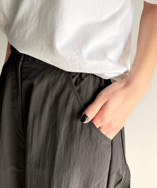 Java(ジャバ)の「《JaVa ジャバ別注》ワイドな今っぽシルエット☆メンズライク裾ドロストペインターパンツ(その他パンツ・レディース・オフホワイト/ブラック/チャコール・X-LARGE/SMALL/MEDIUM/LARGE)」の21枚目の写真