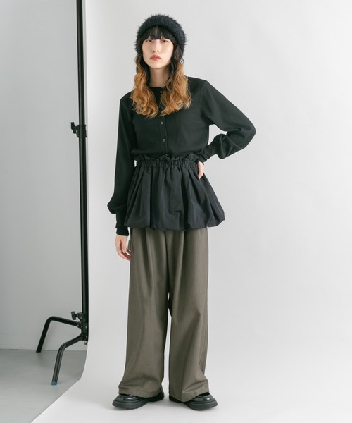 KBF（ケイビーエフ）の「フェザーヤーンBIGビーニー（ニットキャップ/ビーニー・レディース・アイボリー/ブラック・ONE）」の6枚目の写真