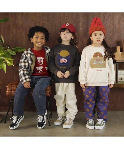 F.O.KIDS（エフオーキッズ）の「カラバリグラフィックトレーナー（スウェット・キッズ・ブラック/カーキ/ブルー/グレー/キナリ/パープル/キャメル/レインボー/ライム/レッド・80/90/100/110/120/130/140/150）」の22枚目の写真