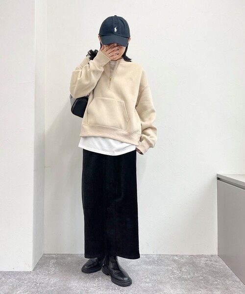 fredy emue（フレディエミュ）の「FR刺繍裏毛ハーフZIP スウェット（スウェット・レディース・チャコールグレー/ピンク/ライトグレー/ベージュ・38）」の5枚目の写真