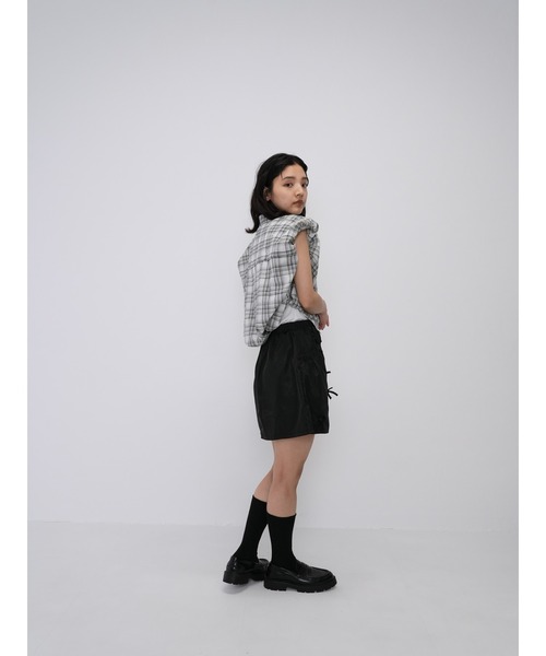 Enewd nina（エニュードニーナ）の「【ZOZO限定】ボリューム チェック シャツ ブラウス ノースリーブ（シャツ/ブラウス・レディース・グレー・FREE）」の8枚目の写真