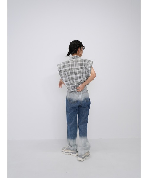 Enewd nina（エニュードニーナ）の「【ZOZO限定】ボリューム チェック シャツ ブラウス ノースリーブ（シャツ/ブラウス・レディース・グレー・FREE）」の19枚目の写真