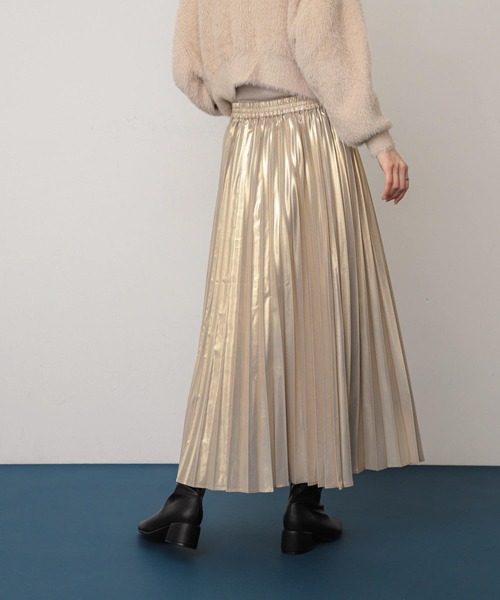 SENSE OF PLACE by URBAN RESEARCH（センスオブプレイスバイアーバンリサーチ）の「グロッシープリーツスカート（スカート・レディース・ブラック/シルバー/ゴールド・ONE）」の17枚目の写真