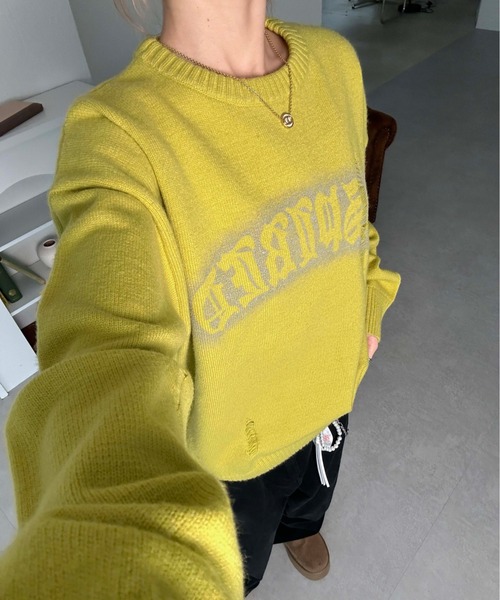 sedacle(セダクル)の「ダメージ加工ニット(ニット/セーター・メンズ・イエロー/ネイビー/ブラック/アイボリー・SMALL/MEDIUM/LARGE)」の4枚目の写真