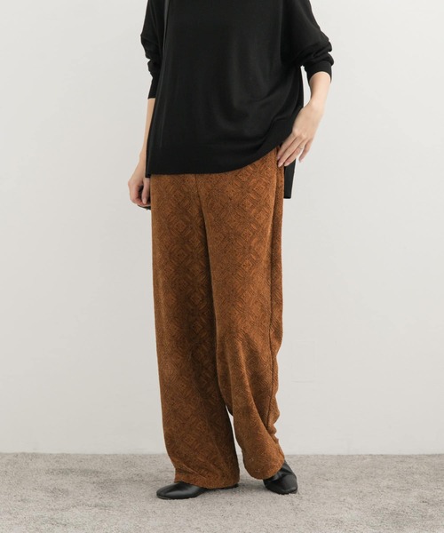 URBAN RESEARCH DOORS（アーバンリサーチドアーズ）の「起毛レースイージーパンツ（その他パンツ・レディース・ブラウン/アイボリー・MEDIUM）」の22枚目の写真