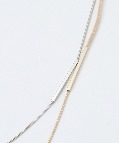 MELROSE claire（メルローズ クレール）の「【スエード×チェーン2本セットのネックレス】（ネックレス・レディース・ベージュ・FREE）」の4枚目の写真