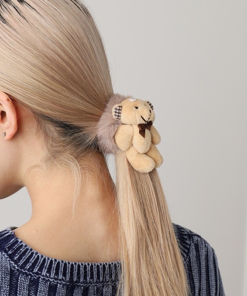 セール】ふわふわ クマぬいぐるみ付 シュシュ（シュシュ）｜ROOPTOKYO