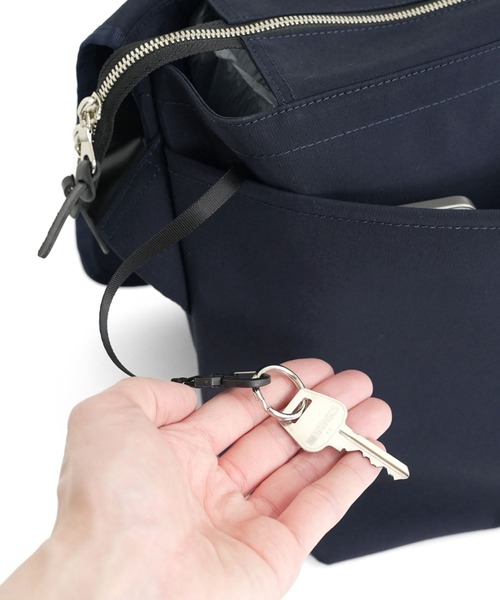 STANDARD SUPPLY(スタンダードサプライ)の「スタンダードサプライ / SIMPLICITY シンプリシティ / FLAP MESSENGER フラップメッセンジャー(ショルダーバッグ・レディース・グレー/ダークパープル/ブラック/サンドベージュ/モカ/ダークネイビー/チャコールグレー・FREE)」の21枚目の写真