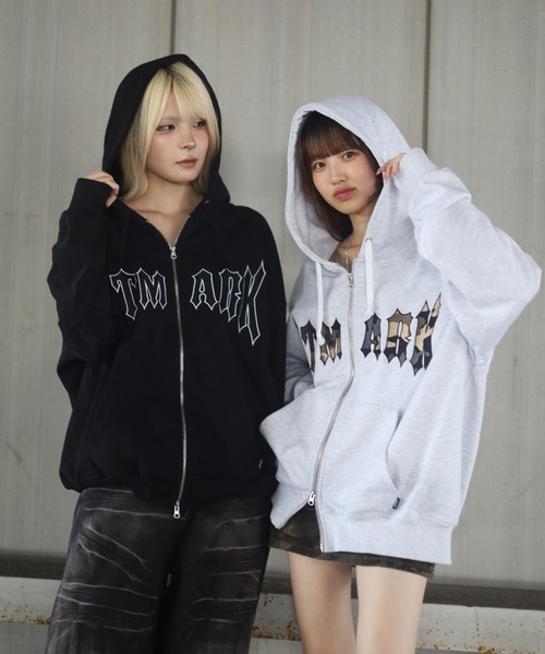 セール】《2サイズ展開 / UNISEX 》オールドイングリッシュATMARKロゴ
