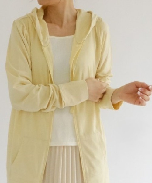 aquagarage（アクアガレージ）の「UV対策ジップアップパーカー（パーカー・レディース・イエロー/ベージュ/ブラック/アイボリー/ブルー/ラベンダー・L/M）」の6枚目の写真