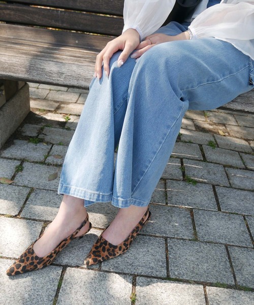 aquagarage(アクアガレージ)の「バックストラップローヒールパンプス(パンプス・レディース・レオパード/ブラック/シルバー・24.0cm/23.5cm/23.0cm)」の22枚目の写真