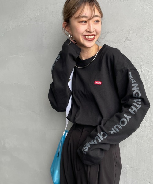 CHUMS（チャムス）の「【WEB限定】[CHUMS/チャムス] 袖プリント ロングスリーブＴシャツ（Tシャツ/カットソー・レディース・ホワイト/ブラック/グレイッシュベージュ・M/L/XL）」の22枚目の写真