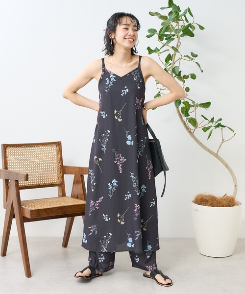 FREAK'S STORE(フリークスストア)の「大判花柄 イージーパンツ(その他パンツ・レディース・ブラック/オフホワイト・フリ-)」の13枚目の写真