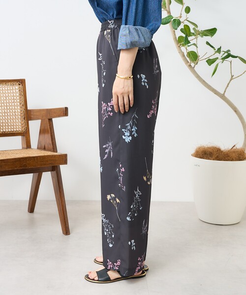 CLAP花柄ネイビー イージーパンツ CLAP花柄ネイビー イージーパンツ ワイドパンツ イージーパンツ