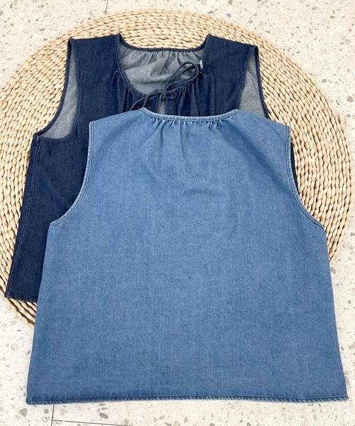 aimoha（アイモハ）の「ドローストリングデニムベスト（ベスト・レディース・ライトブルー/ネイビー・FREE）」の19枚目の写真
