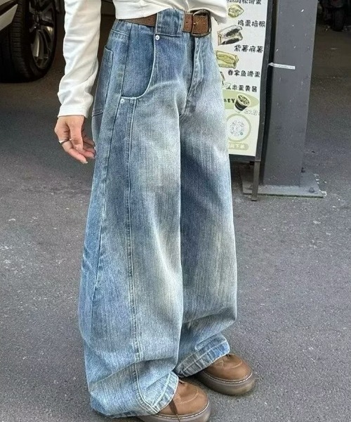Vipoa(ヴィポア)の「アメリカンレトロワイドデニムパンツ(デニムパンツ・レディース・ブルー・LARGE/MEDIUM)」の21枚目の写真