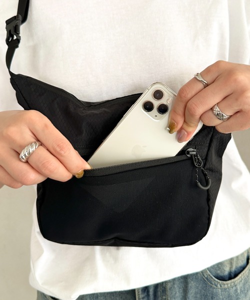 国内未発売THENORTHFACE(ザ・ノースフェイス)/軽量ロゴプリントミニショルダークロスバッグ/MTLITECROSSBAG