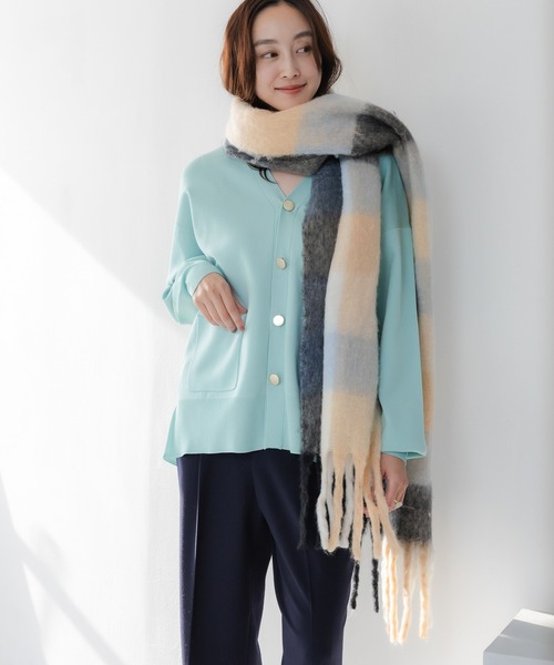 Elura（エルーラ）の「＜WEB限定カラー＞もっちり立体オーバーカーディガン/327462（カーディガン/ボレロ・レディース・ブルー/ネイビー/オフホワイト/ライトピンク/ライトイエロー/ライトグレー/ブラウン系その他/ブラック/ピンク/ダークブラウン/ロイヤルブルー/ライトブルー/レッド/ミント・FREE）」の22枚目の写真