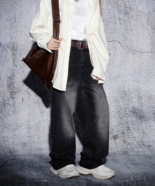 EFFECTION(エフェクション)の「EFFECTION // vintage wash 6pocket wide straight denim pants〈ヴィンテージウォッシュ加工 6ポケット ワイド ストレート デニム パンツ〉(デニムパンツ・メンズ・ブルー系その他/ブルー系その他2/ブラック系その他・MEDIUM/LARGE/X-LARGE)」の13枚目の写真