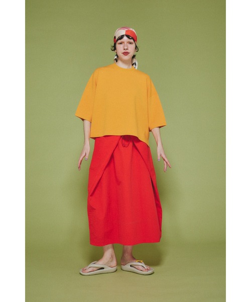 HeRIN.CYE（ヘリンドットサイ）の「Box knit tops　　ボックスニットトップス（ニット/セーター・レディース・ブラック/オフホワイト/レッド/オレンジ・FREE）」の9枚目の写真