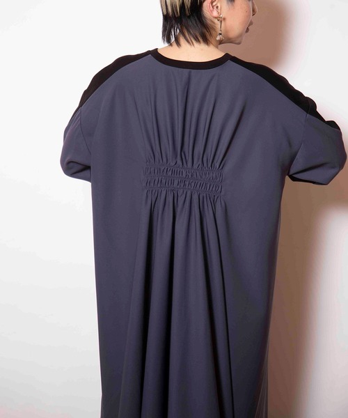 OSMOSIS(オズモーシス)の「2WAY切替ギャザーワンピース(ワンピース・レディース・グレー/ライトグレー/ブラック・ONE SIZE)」の21枚目の写真