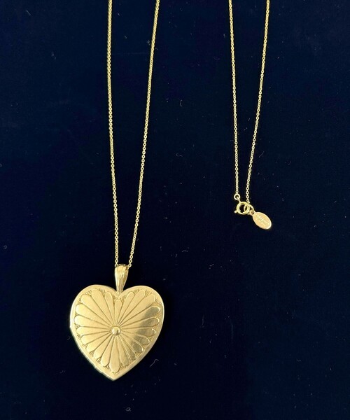 fredy emue（フレディエミュ）の「【chibi jewels/チビ・ジュエルズ】ハートコンチョネックレス（ネックレス・レディース・ゴールド・FREE）」の3枚目の写真