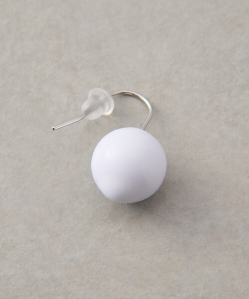 BEARDSLEY（ビアズリー）の「ボールフックピアス（ピアス（両耳用）・レディース・ブラック・FREE）」の3枚目の写真