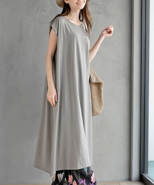 rps（アールピーエス）の「マキシ丈カットワンピース（ワンピース・レディース・ブラック/グレー/ブルー・フリー）」の2枚目の写真