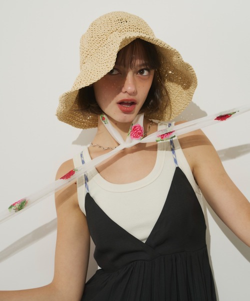 Unitage(ユニテージ)の「クロスステッチリボン麦わらHAT(ハット・レディース・ブラック系その他/ホワイト系その他/アイボリー/ブラック・FREE)」の7枚目の写真